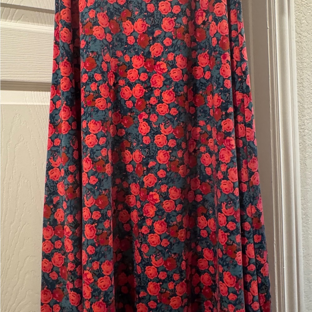 LulaRoe Floral Red and Gray Women's Skirt
